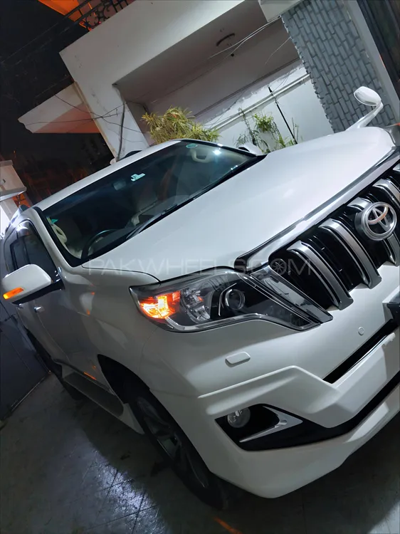 Toyota Prado 2015 for Sale in Karachi Image-1