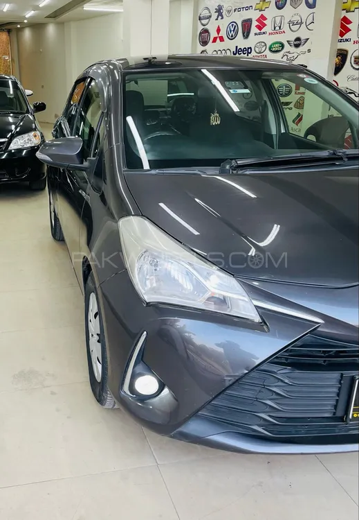 Toyota Vitz 2017 for Sale in Jhelum Toyota Vitz 2017 for Sale in Jhelum Image-3