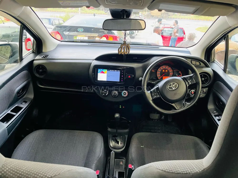 Toyota Vitz 2017 for Sale in Jhelum Toyota Vitz 2017 for Sale in Jhelum Image-15