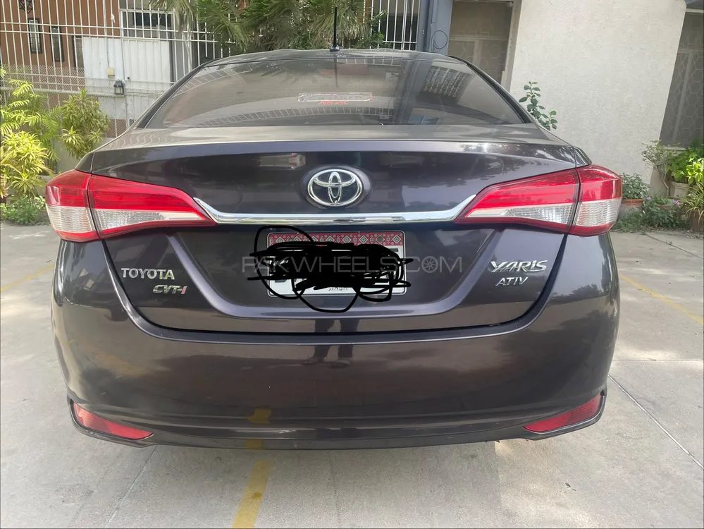 Toyota Yaris Sedan 2022 for Sale in Karachi Image-1
