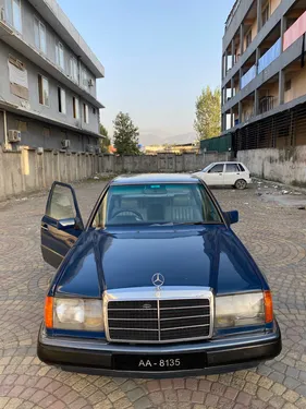 Mercedes Benz E Class 1990