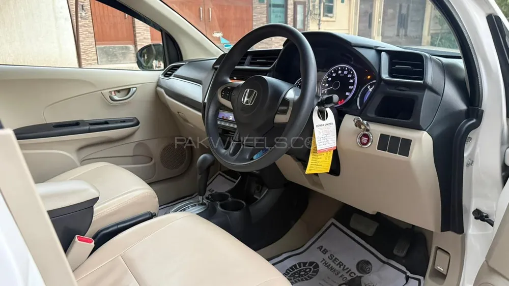 Honda BR-V 2021 for Sale in Karachi Honda BR-V 2021 for Sale in Karachi Image-8
