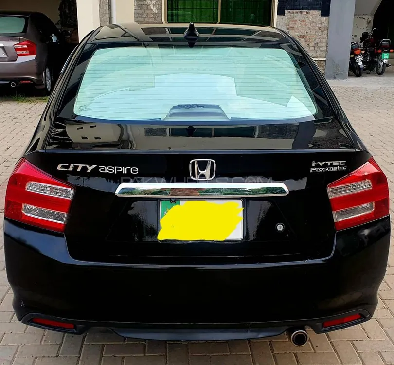 ہونڈا سٹی 2016 for Sale in لاہور ہونڈا سٹی 2016 for Sale in لاہور Image-4