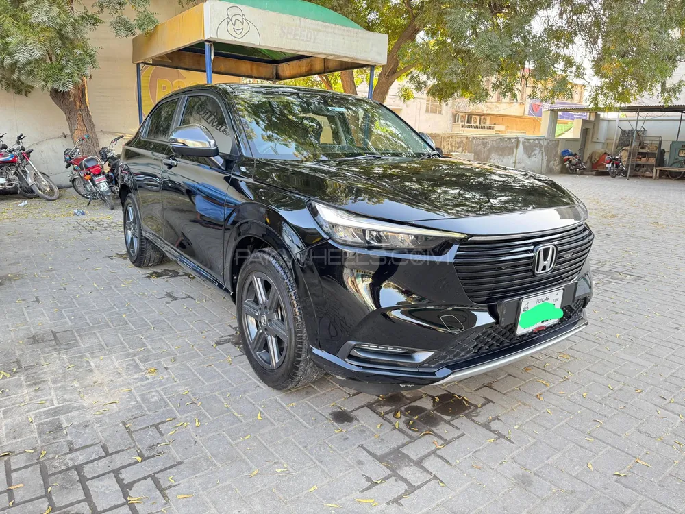 Honda HR-V 2022 for Sale in Lahore Image-1