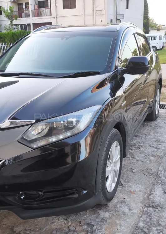 Honda Vezel 2014 for Sale in Rawalpindi Image-1