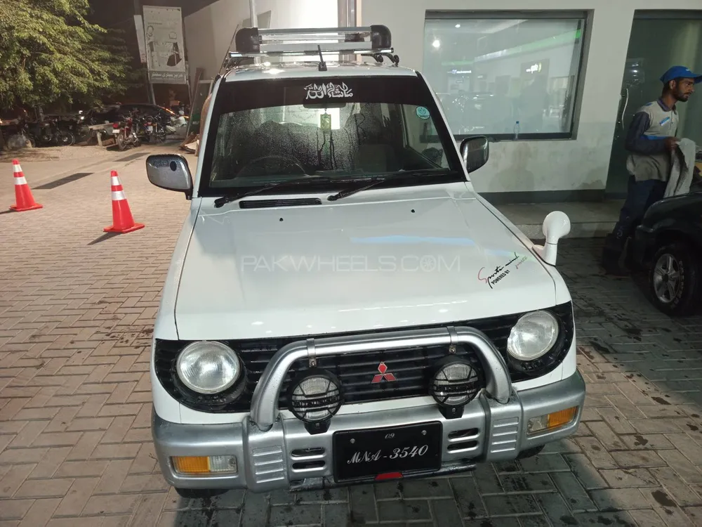 Mitsubishi Pajero Mini 2009 for Sale in Rawalpindi Image-1