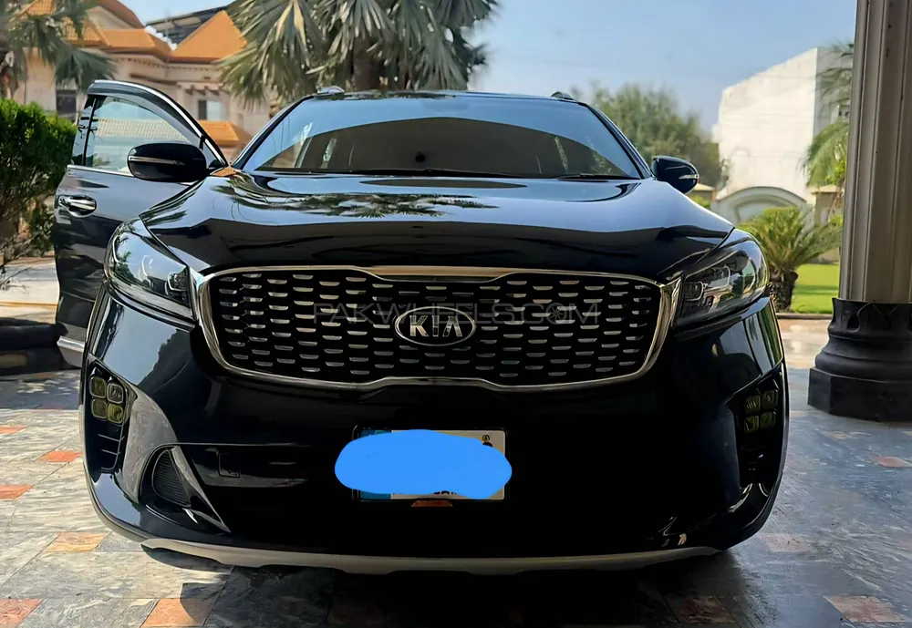 KIA Sorento 2023 for Sale in Sialkot KIA Sorento 2023 for Sale in Sialkot Image-1