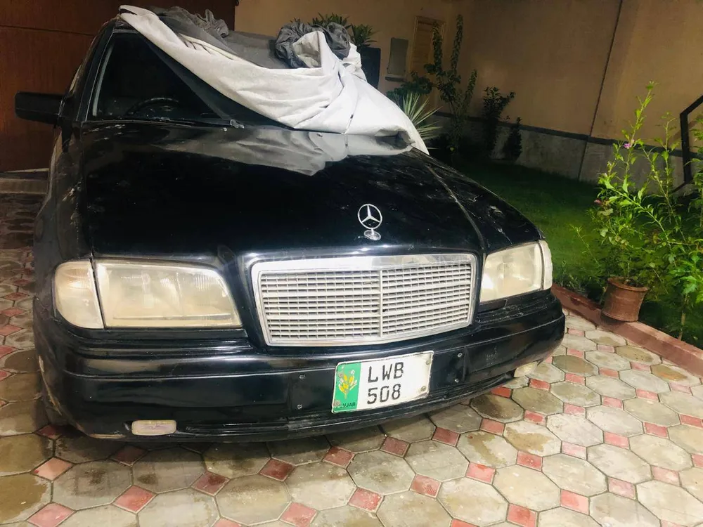 Mercedes Benz C Class 1996 for Sale in Swat Image-1