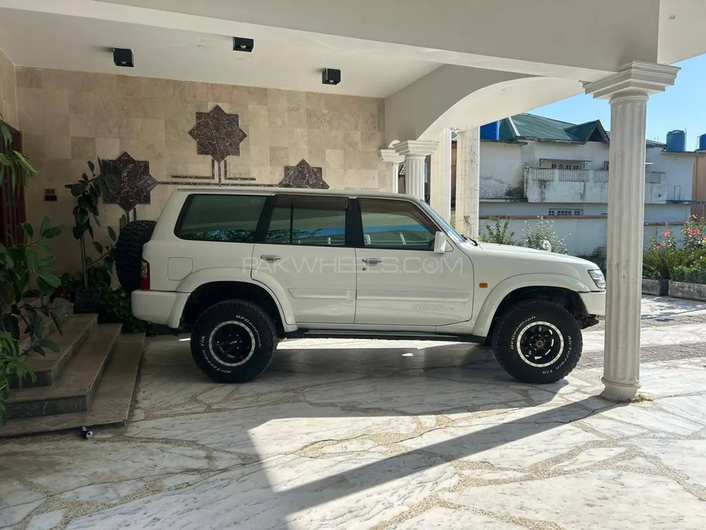 Nissan Safari 2003 for Sale in Abbottabad Nissan Safari 2003 for Sale in Abbottabad Image-3
