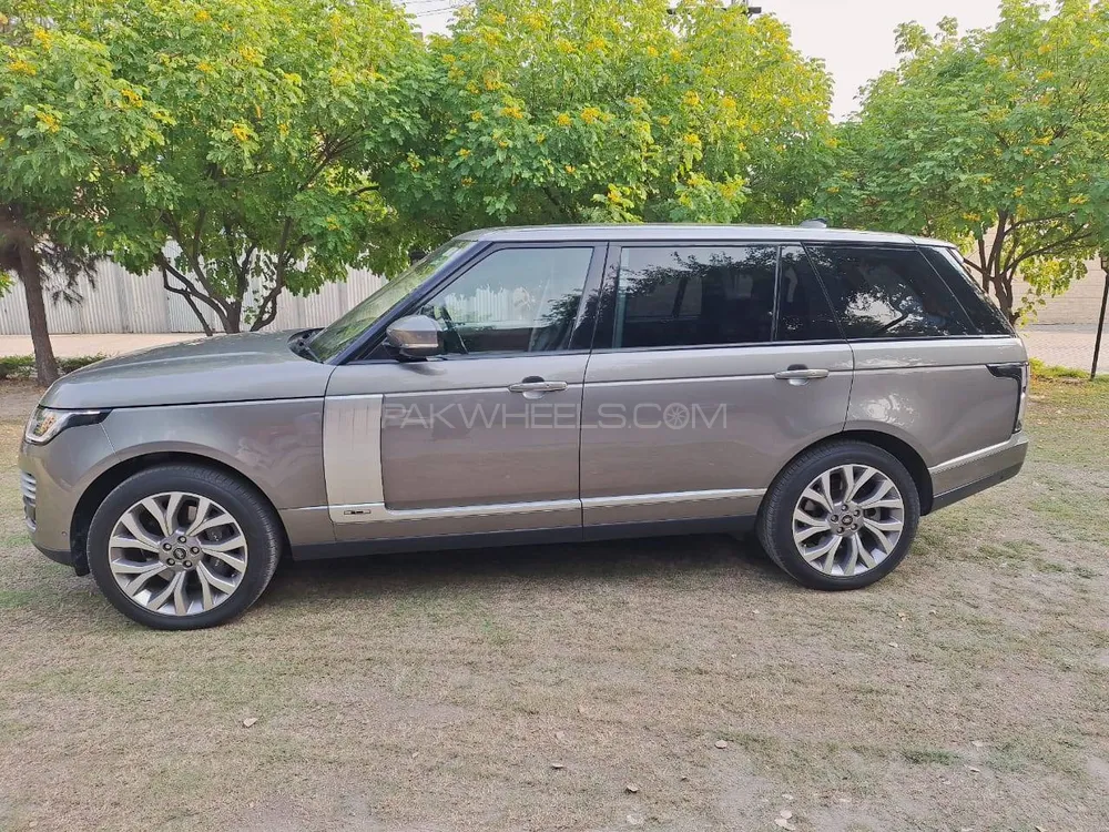 Range Rover Autobiography 2018 for Sale in Islamabad Image-1