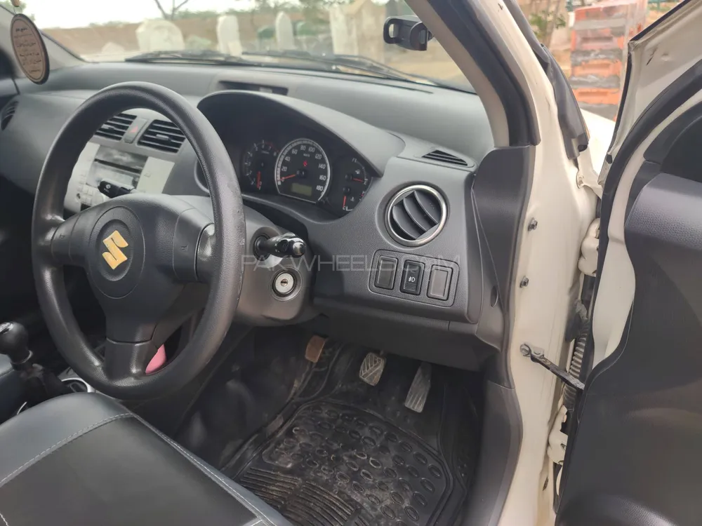 Suzuki Swift 2016 for Sale in Karachi Suzuki Swift 2016 for Sale in Karachi Image-14