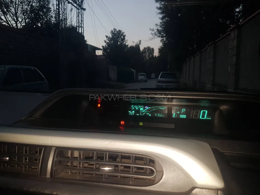 Toyota Aqua 2013 for Sale in Abbottabad Toyota Aqua 2013 for Sale in Abbottabad Image-2