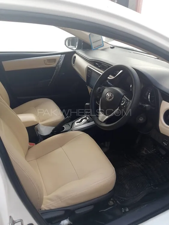 Toyota Corolla 2020 for Sale in Hasilpur Image-1