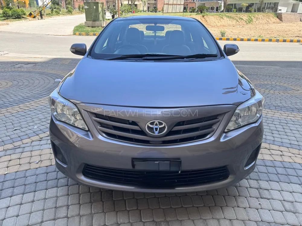 Toyota Corolla 2013 for Sale in Islamabad Image-1
