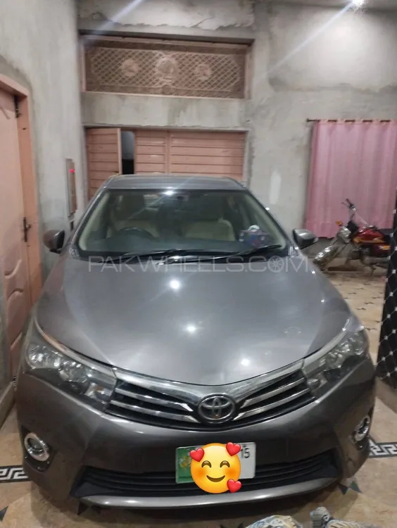 Toyota Corolla 2015 for Sale in Okara Image-1