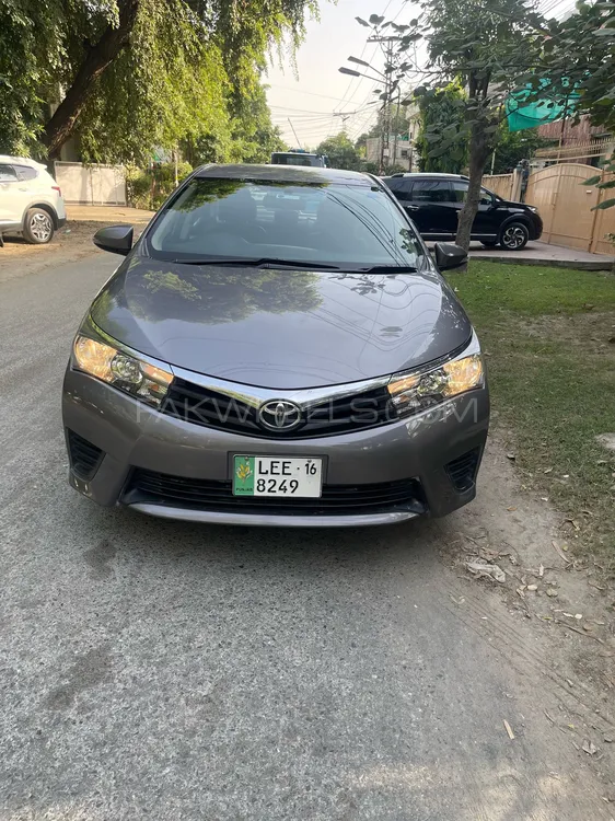 Toyota Corolla 2016 for Sale in Lahore Image-1