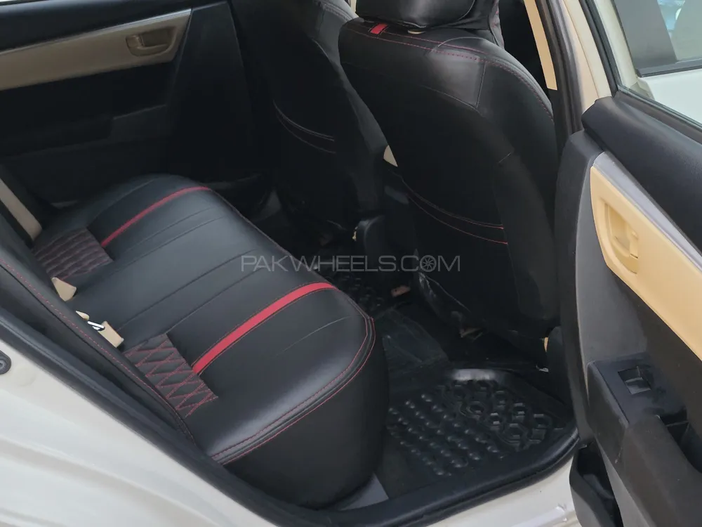 Toyota Corolla 2018 for Sale in Islamabad Toyota Corolla 2018 for Sale in Islamabad Image-12
