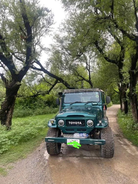 Toyota Fj Cruiser 1967 for Sale in Lahore Toyota Fj Cruiser 1967 for Sale in Lahore Image-2