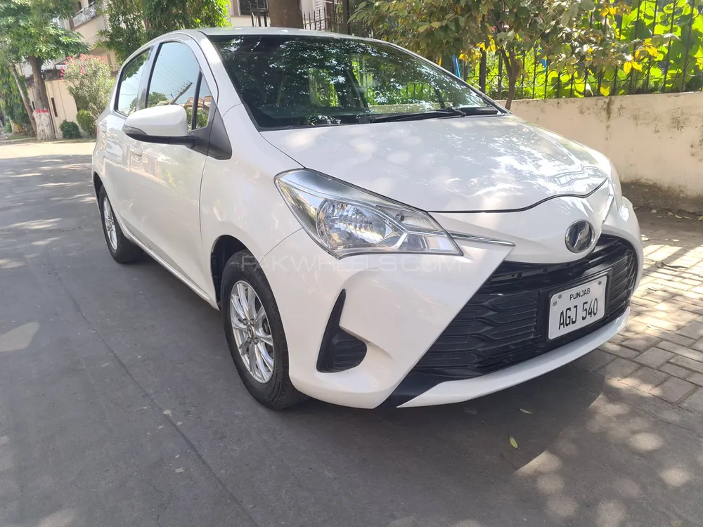 Toyota Vitz 2019 for Sale in Gujranwala Image-1