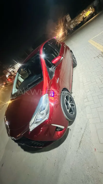 Toyota Vitz 2019 for Sale in Faisalabad Image-1