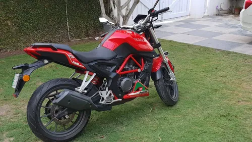 Benelli TNT 25  2017