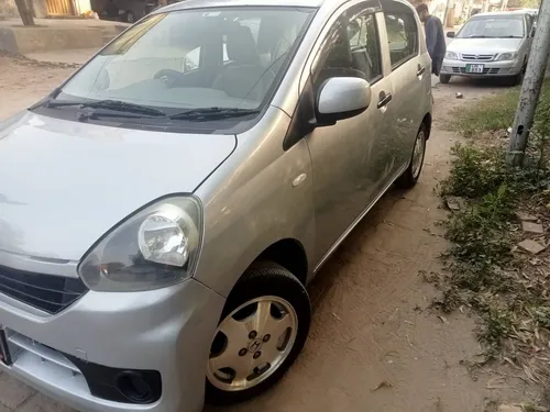 Daihatsu Mira ES 2014
