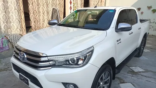 Toyota Hilux Revo V Automatic 2.8 2018