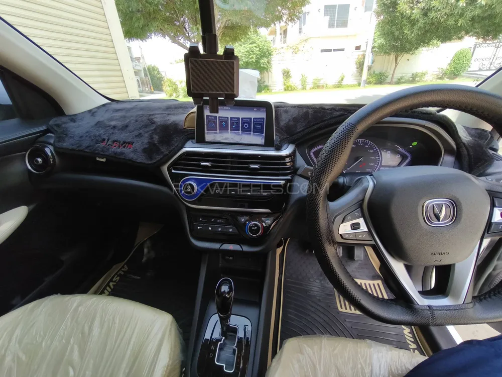Changan Alsvin 2024 for Sale in Bahawalpur Changan Alsvin 2024 for Sale in Bahawalpur Image-3