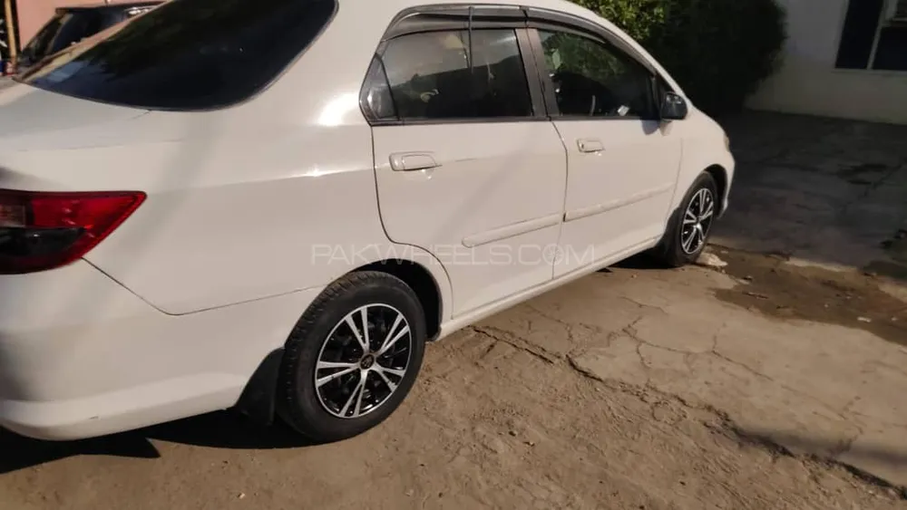 Honda City 2004 for Sale in Bahawalpur Image-1