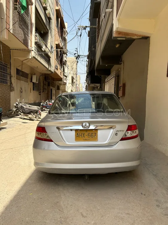Honda City 2005 for Sale in Karachi Image-1