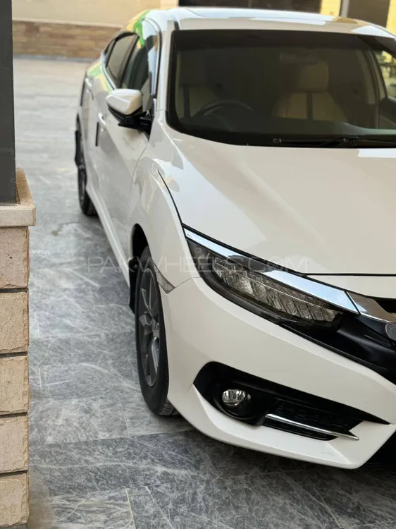 Honda Civic 2021 for Sale in Hyderabad Image-1