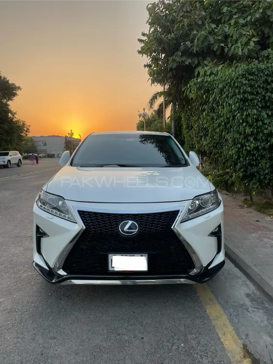 Lexus RX Series 2010 for Sale in Lahore Lexus RX Series 2010 for Sale in Lahore Image-1