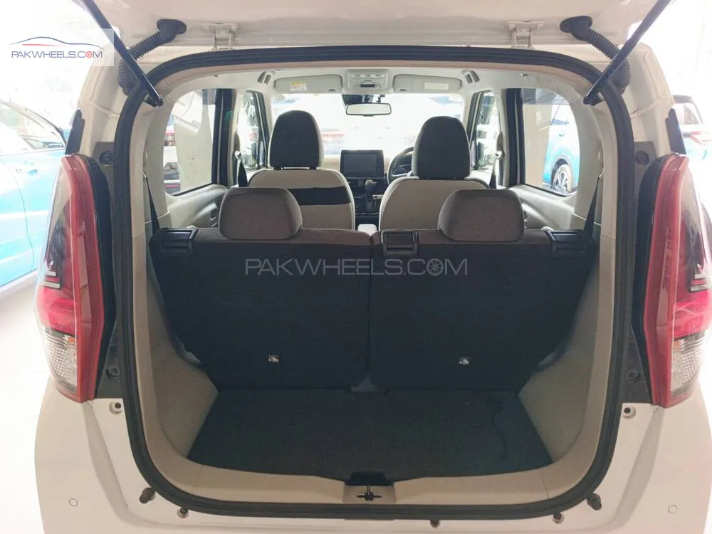 Nissan Dayz 2023 for Sale in Lahore Nissan Dayz 2023 for Sale in Lahore Image-8