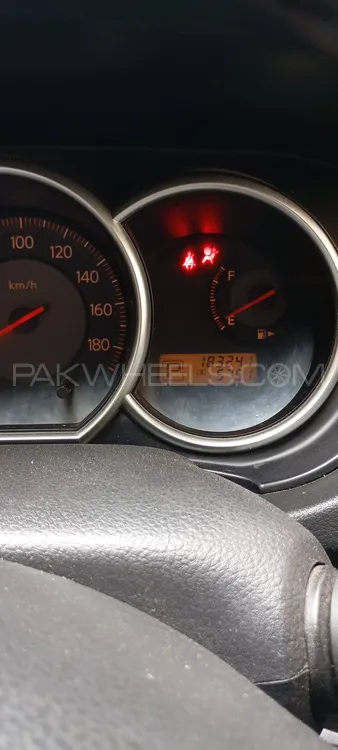 Nissan Tiida 2007 for Sale in Karachi Nissan Tiida 2007 for Sale in Karachi Image-3