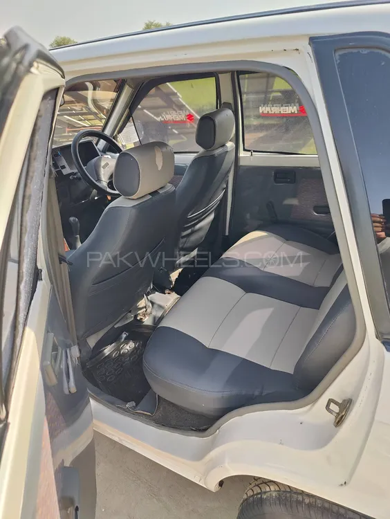 Suzuki Mehran 2015 for Sale in Lahore Suzuki Mehran 2015 for Sale in Lahore Image-13
