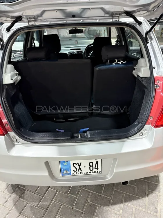 Suzuki Swift 2011 for Sale in Peshawar Suzuki Swift 2011 for Sale in Peshawar Image-8