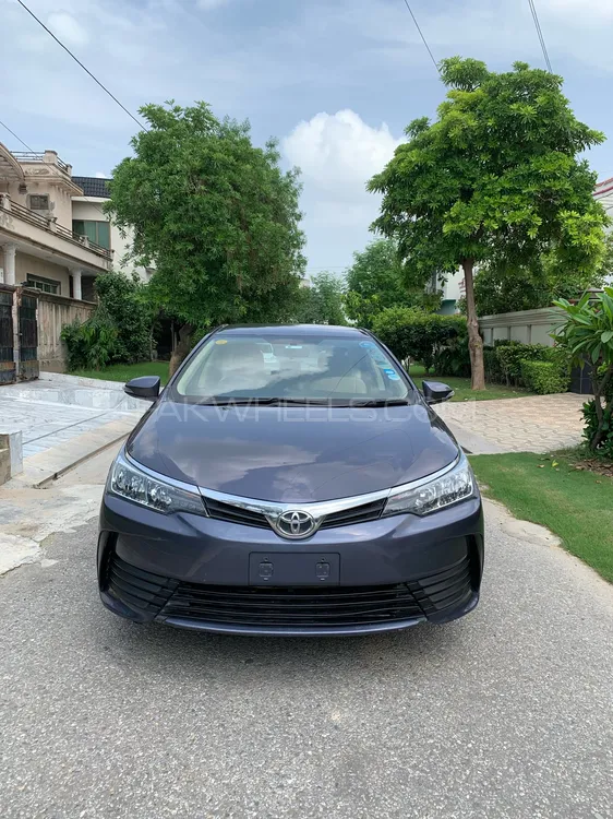 Toyota Corolla 2019 for Sale in Gujranwala Image-1