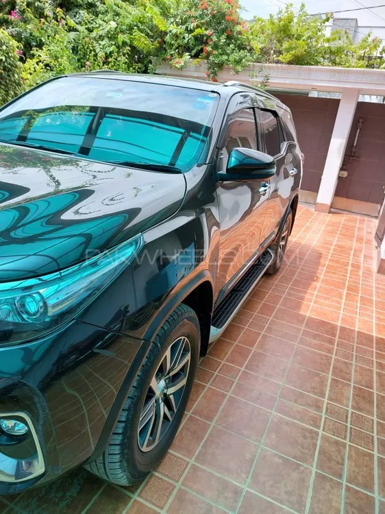 Toyota Fortuner 2018 for Sale in Karachi Toyota Fortuner 2018 for Sale in Karachi Image-1