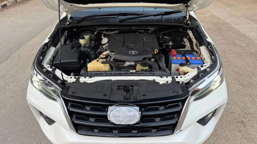 Toyota Fortuner 2021 for Sale in Karachi Toyota Fortuner 2021 for Sale in Karachi Image-17