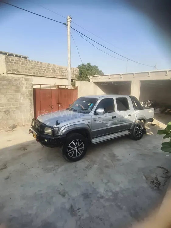 Toyota Hilux 2003 for Sale in Karachi Image-1