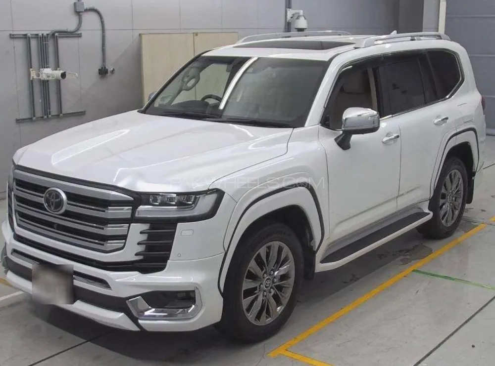 Toyota Land Cruiser 2023 for Sale in Lahore Image-1