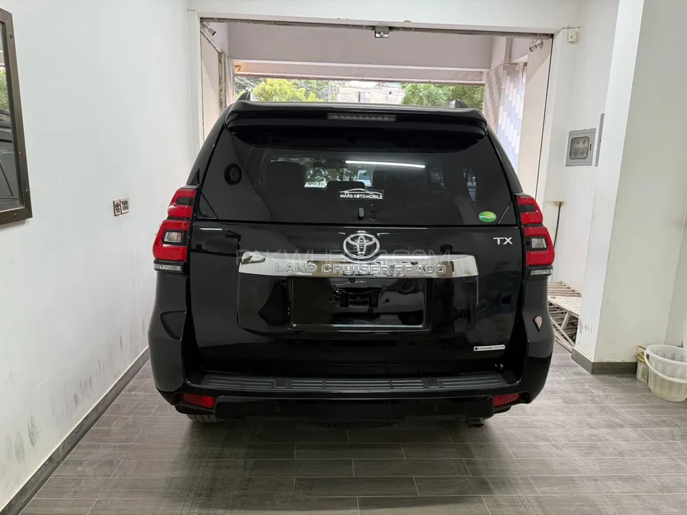 Toyota Prado 2020 for Sale in Karachi Toyota Prado 2020 for Sale in Karachi Image-4
