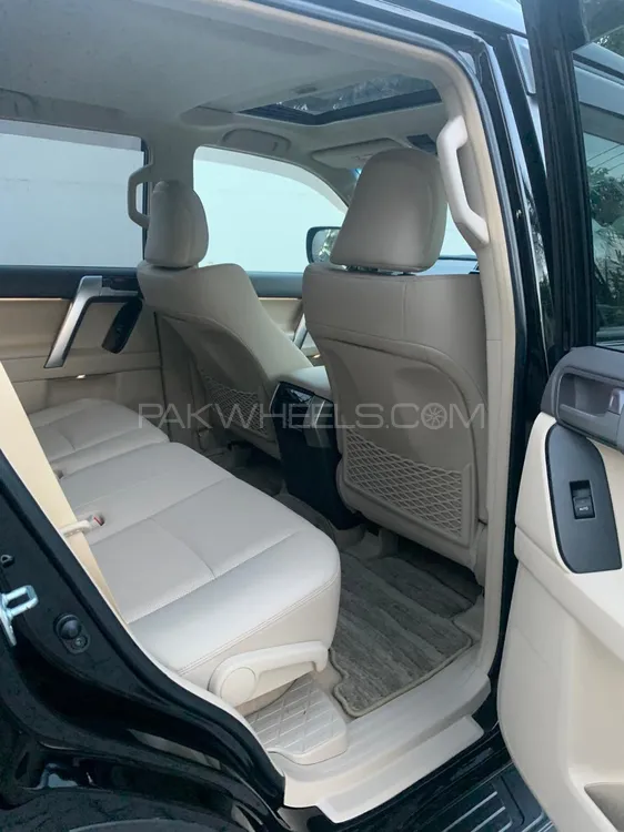 ٹویوٹا پراڈو 2021 for Sale in اسلام آباد ٹویوٹا پراڈو 2021 for Sale in اسلام آباد Image-7