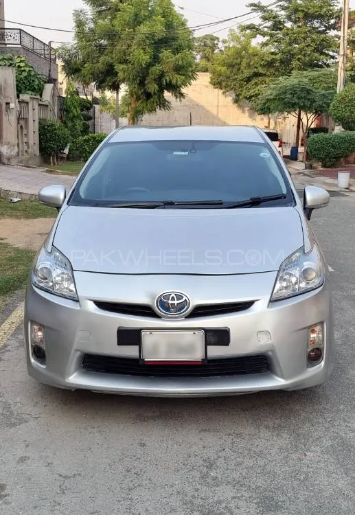 Toyota Prius 2010 for Sale in Faisalabad Image-1
