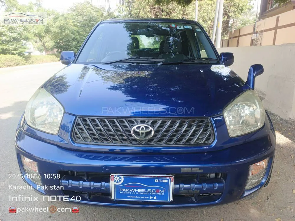Toyota Rav4 2002 for Sale in Karachi Image-1
