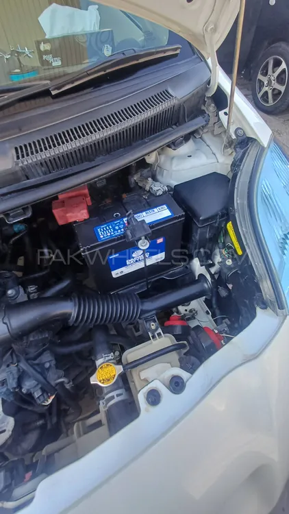 Toyota Vitz 2010 for Sale in Peshawar Toyota Vitz 2010 for Sale in Peshawar Image-8