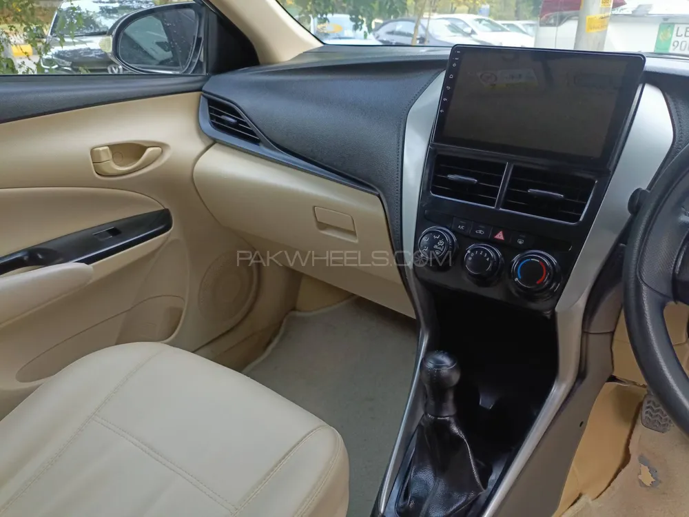 Toyota Yaris Sedan 2020 for Sale in Islamabad Toyota Yaris Sedan 2020 for Sale in Islamabad Image-9