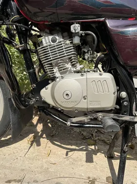 Suzuki GS 150 SE 2017