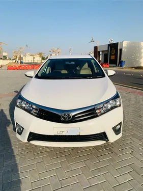 Toyota Corolla Altis Automatic 1.6 2015