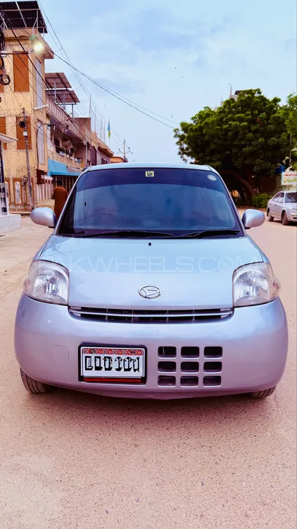 Daihatsu Esse 2011 for Sale in Karachi Image-1